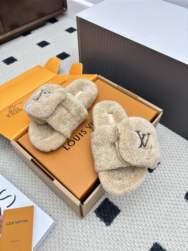 20251128184533878 300